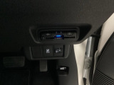 ビルトインタイプの【ETC】で見た目もスッキリ。高速道路の利用にとても便利です。