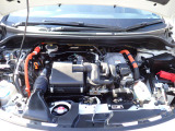 エンジンルームもクリーニング済みです。納車前に点検整備も行います。