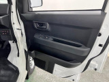 総額は埼玉県内での登録の場合です。埼玉以外の関東圏内の方は、プラス11,000円にて販売させて頂きます。(車庫届出代行・希望ナンバー・追加オプション品・納車ご希望の場合、別途費用を頂戴致します。)