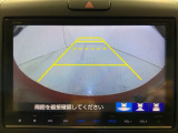 リアカメラ付で、後方をナビ画面で確認。車庫入れも安心です。もちろん、バックギアと連動しています。