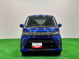 メッキ際立つフロントグリル、LED採用のヘッドランプとイルミネーションランプが視線を集めるムーヴカスタムが入荷致しました。