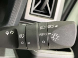 【オートライトシステム】暗くなると自動でライトが点灯!昼間のトンネル走行などオートにしていると便利です★