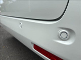 車体前方と後方の両方に障害物を検知するセンサーが付いており、駐車の際や狭い道を走行する際などにも安心です。
