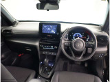 オシャレなインテリアで運転する気分も盛り上がりますよね^^