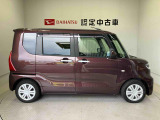 車両右側面からの写真になり。車をご覧になりたい時はお気軽に最寄りの店舗へご相談下さい。