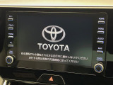 【ディスプレイオーディオ】お手持ちのスマートフォンとの連携で、ナビや音楽再生など各種アプリを使用可能。スマホに近い感覚でお使いいただけます♪