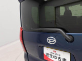ダイハツ認定中古車は、『車両状態証明書』『約60項目の徹底点検・整備』『内装の徹底清掃と洗浄』『もしもの時の無償保証』が全車に付いています。