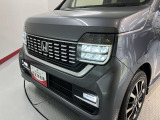 ダイハツディーラーでは「ダイハツ認定U-CAR」という基準を設け、車選びに詳しくないお客様でも「安心して選べる」をご提供しています。
