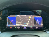 Volkswagen純正インフォティメントシステム SSDナビゲーション、AM/FM、ハンズフリー等多彩なインフォテインメントを自在にコントロールできます。