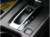 当店ではスポーツグレードや人気車種・上級グレードを主に仕入れ強化しております!中古車でお買い得感あるお車展示中となっておりますのでお客様のご来店、お見積もり依頼お待ちしております。