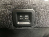 後席用充電あります(^^♪