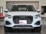 Q2 35 TFSI アドバンスド 