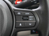 アダプティブクルーズコントロールが装備されており、高速道路での疲労軽減と燃費運転に貢献します!