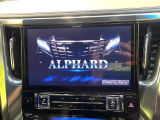 【BIG-X11インチナビ】人気の大画面BIG-Xナビを装備。専用設計で車内の雰囲気にマッチ!ナビ利用時のマップ表示は見やすく、テレビやDVDは臨場感がアップ!いつものドライブがグッと楽しくなります♪