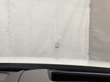 車速などを表示してくれるアクティブ・ドライビング・ディスプレイ。視線や焦点調節が少なく済み、気持ちよく安全に運転を楽しめます。