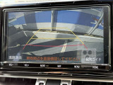 バックカメラも搭載しており、狭い駐車スペースでも安心です。