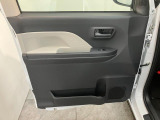 延長保証につきましてはお求めいただく車両によって保証料が異なりますので、当店スタッフまでお気軽にお問い合わせくださいませ。