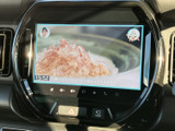 停車中にテレビ番組を視聴でき、休憩時間など車内で過ごすひとときにも活用いただけます。映像と字幕が画面に表示され、内容を確認しやすい仕様です。
