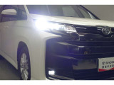 話題のLEDヘッドランプが採用されております! 省電力で長寿命、しかもとても明るく熱くなりにくい性質を持ったライトになります。虫も寄ってきにくい性質も持っております。