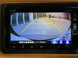 リアカメラ付で、後方をナビ画面で確認。車庫入れも安心です。もちろん、バックギアと連動しています。