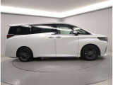 アルファード ハイブリッド 2.5 エグゼクティブ ラウンジ E-Four 4WD 