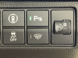 ヘッドライトレベリング機能で、重い荷物を積んだ時の光軸調整ができます。