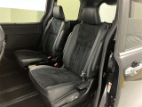 運転席、助手席です。クリーニング済みで綺麗になっております。