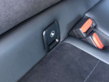 車両の詳細、ご質問につきましては、営業スタッフまでお気軽にご連絡下さいませ。遠方のお客様には実車の詳細動画送信も承ります。お問合せをお待ち致しております。