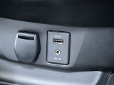 充電に便利やUSB電源ソケット