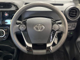 【ステアリングスイッチ】運転中、前方から目線をそらすことなく、オーディオ等の操作が可能な便利機能!安心&快適なドライブを演出してくれます♪
