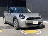 ご試乗のご依頼や現在の愛車の査定もお気軽にご相談下さい。国産車・輸入車問わず査定も承ります!!!