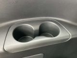 サードシート用ドリンクホルダーです。