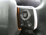 【ステアリングスイッチ】ハンドルから手を離さずに、操作が出来るスイッチです。(現車でのご確認をお願い致します)