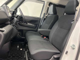 【車内ルームクリーニング済】専門スタッフにより車内はきれいにルームクリーニングを行っております。