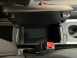 品質には自信があります!ハッピーの品質・キレイなお車をお届けさせていただきたい!そんな気持ちでキレイに仕上げております。フロアマットなどの清掃はもちろん、シート下なども徹底的に清掃しております。