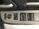 運転席ドアスイッチ
