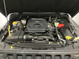 2.0リッターターボエンジンはトルクが強くストレスのない走りを演出してくれます。