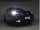 高輝度で点灯速度が速いLEDヘッドライト装備!LEDの明るい光が走行中の視界の確保をサポートして、夜のドライブがより楽しく安全に運転できます♪