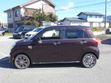 入庫時走行テストと入庫点検しております。納車前に再度、車内クリーニング、ボディーコーティング、オイル交換、納車前点検致します。