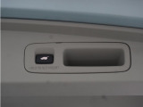 ◆パワーテールゲート◆キーや運転席のボタン、ハンズフリー機能など多彩なアクセスで自動開閉できます。