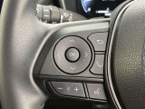 運転中、オーディオの操作をしてて、ハッとしたことはありませんか?ステアリングスイッチは、運転中でもハンドルでオーディオの操作が可能です。安全なドライブをサポートします。