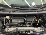 エンジンルームもクリーニング済みできれいですよ。日産の整備士がしっかりと丁寧に点検していますので安心してお乗りいただけます