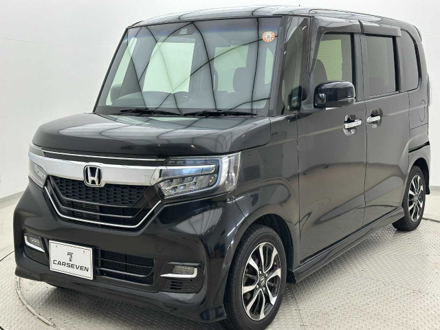 ホンダ N-BOXカスタム 