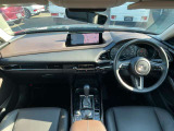 ☆広々とした視界で快適。勿論、安心、安全なSRSエアバックシステム運転席&助手席付☆