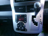 シフトも操作しやすく、快適な運転をサポートしてくれます!!