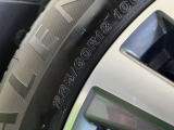 タイヤサイズ225/60R18