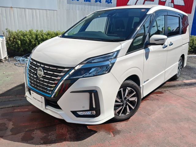 セレナ 1.2 e-POWER ハイウェイスターV 