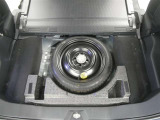 スペアタイヤ付きです!車に常時装備することで、もしもの時の備えとしてすごく安心です♪