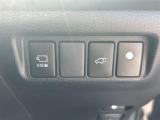 【運転席操作部】『運転席周辺の装備』の画像になります。快適なドライブを楽しむための機能が装備されています!運転席から触れるので使いやすいです!