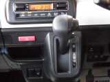 【自動車保険】各種、自動車保険も取り扱っております。現在の保険はおいくらですか?万が一の時に備えて、お客様に合ったプランをご提案します。